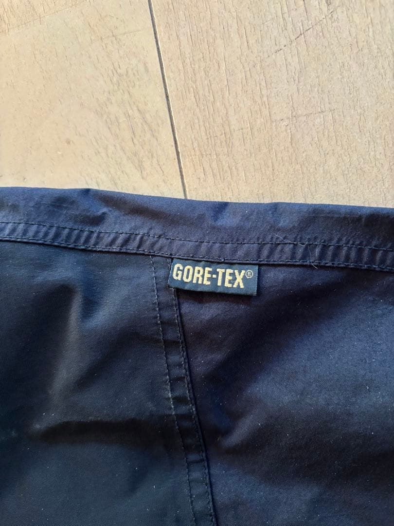 チームダイワ　ゴアテックス　パンツ　Lサイズ　黒