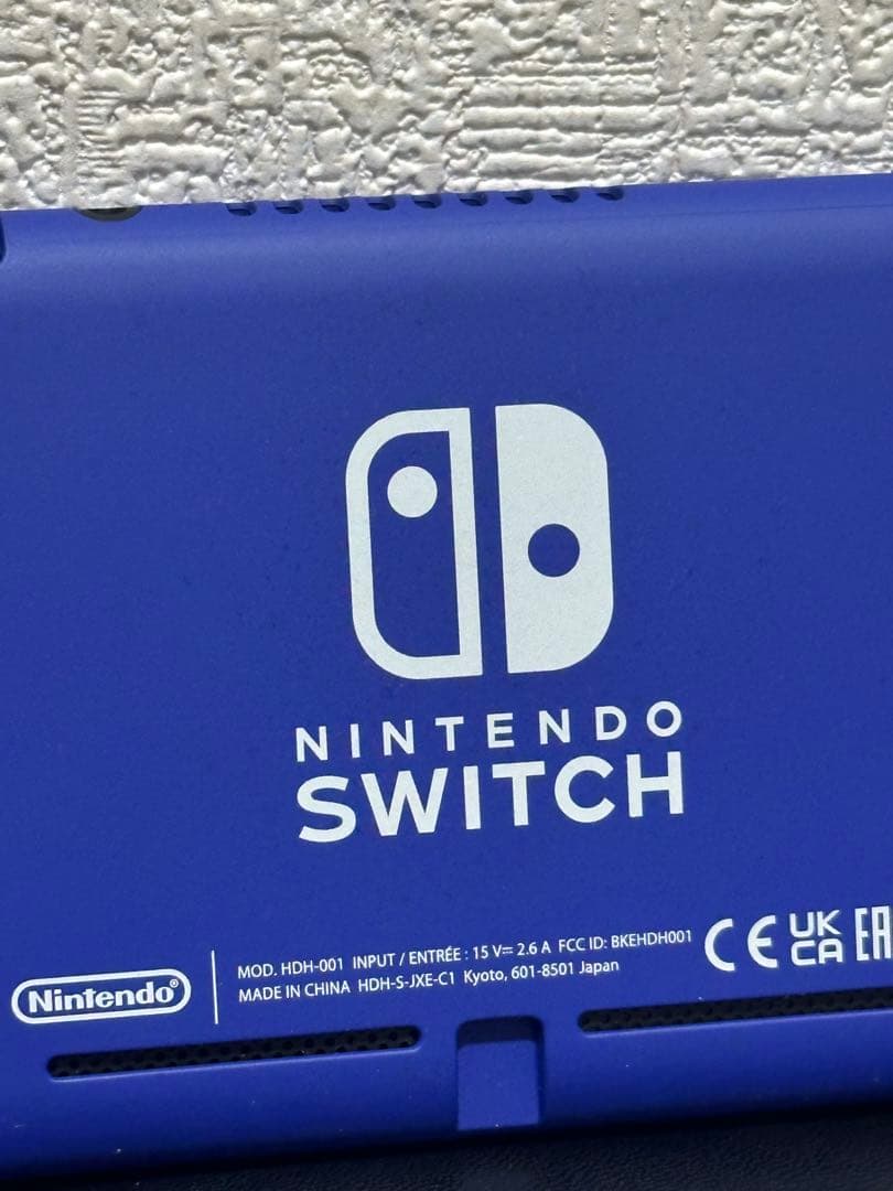 任天堂 switch lite(スイッチライト) 本体のみ