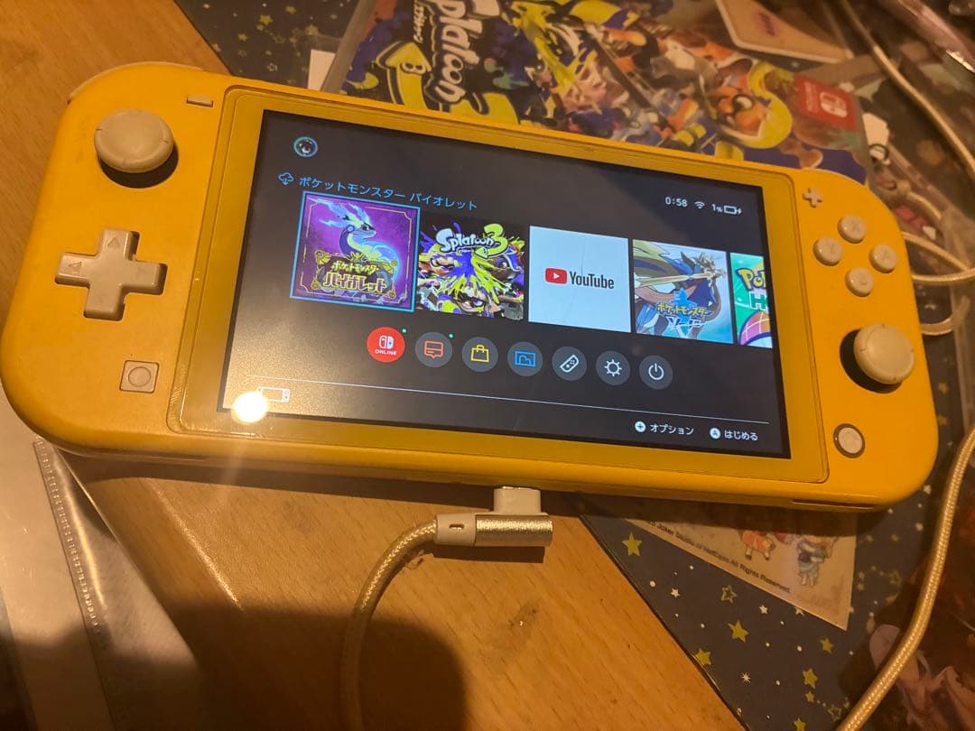 任天堂Switch light スイッチ ライト イエロー