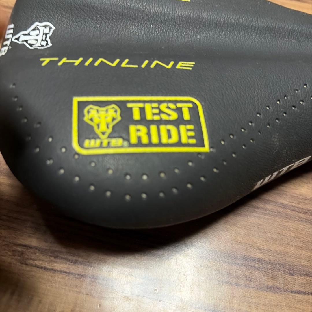 WTB DEVO サドル THINLINE 黒/黄色