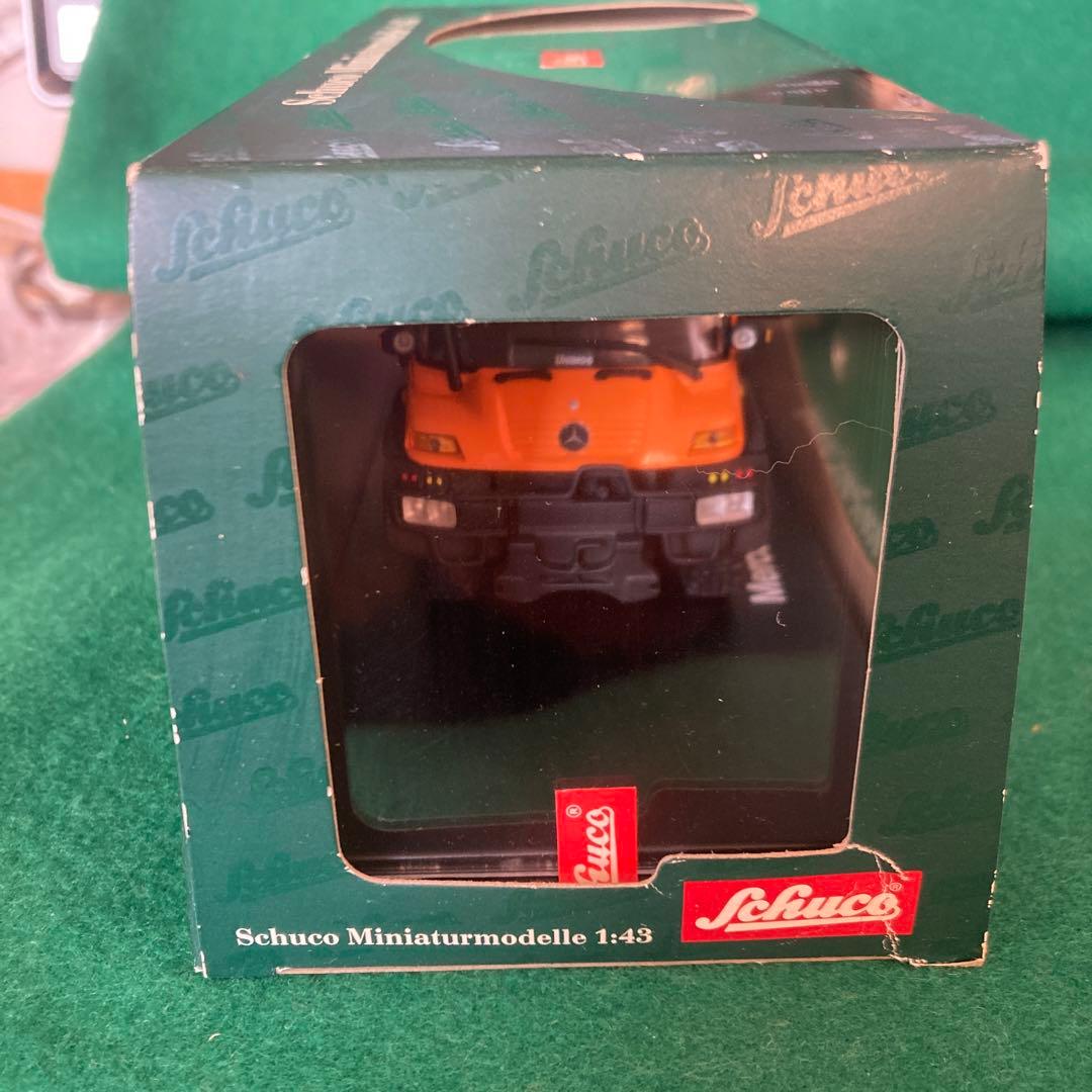 メルセデスベンツ ウニモグ￼ U300 1/43 中古品