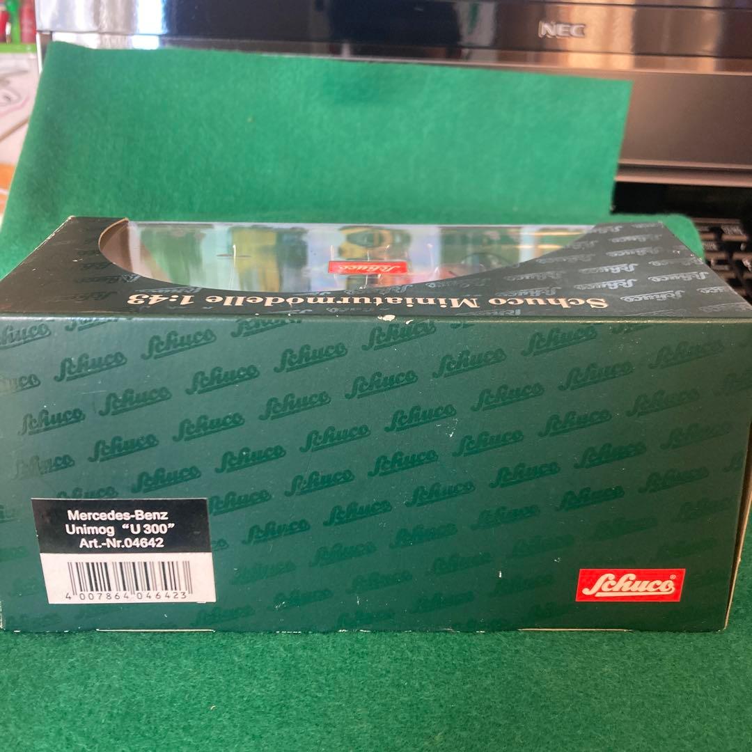 メルセデスベンツ ウニモグ￼ U300 1/43 中古品