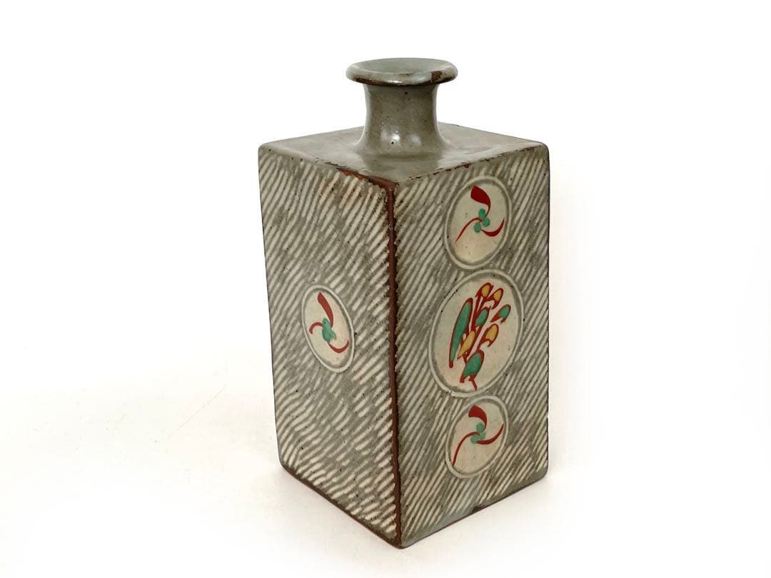 陶芸家　人間国宝　島岡達三　象嵌赤絵　方壺　角瓶　花瓶　花入　縄文象嵌　共箱