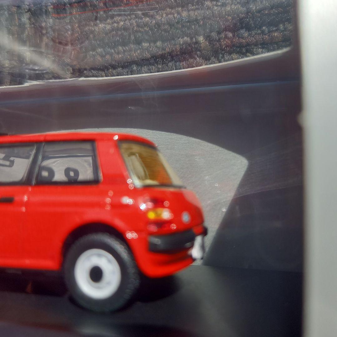 KYOSHO NISSAN Be-1 レッド ミニカー 1/43