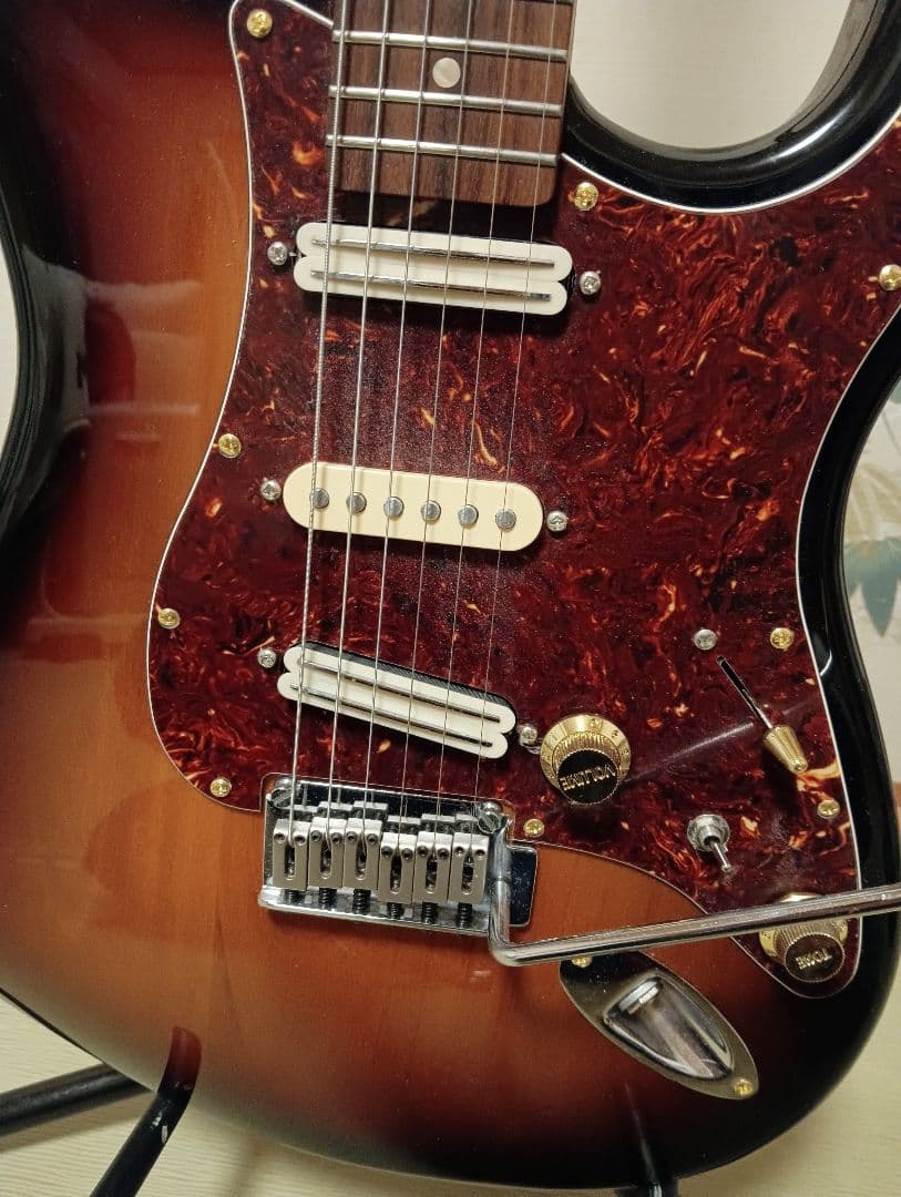 LadiBack サンバースト エレキギター