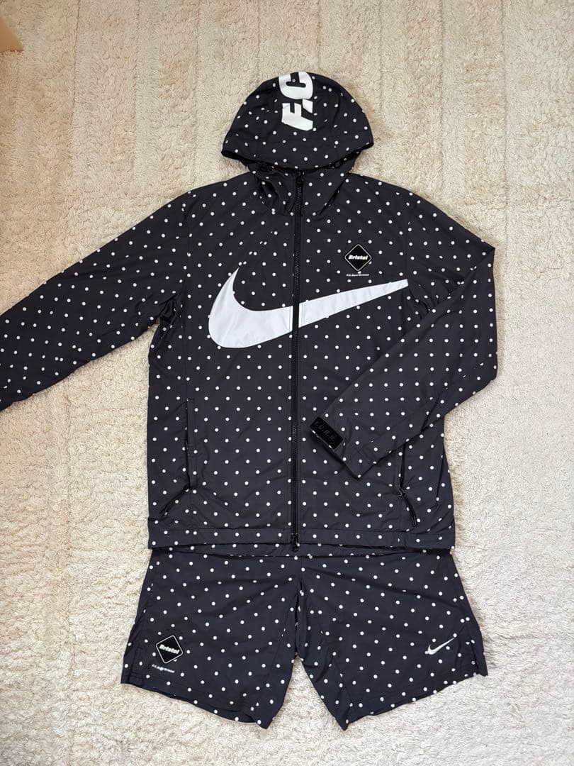 Bristol Nikeジャケット ショートパンツ セット 上Ｌ下M