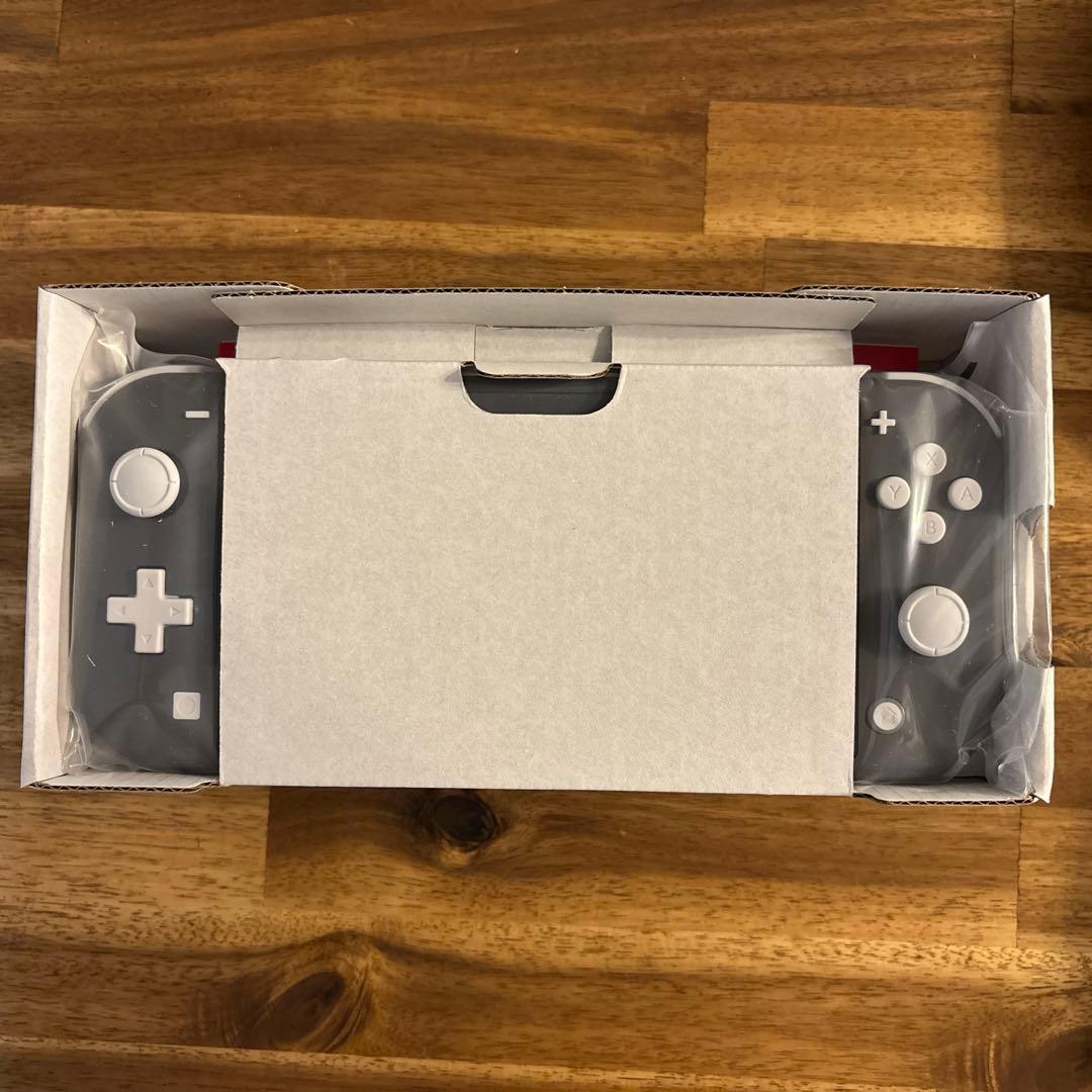 新品未使用　Nintendo Switch Lite (本体)(黒)