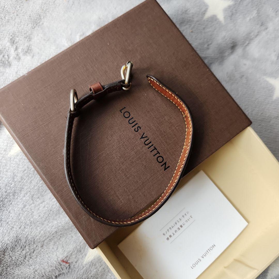 LOUIS VUITTON モノグラム首輪 箱付き