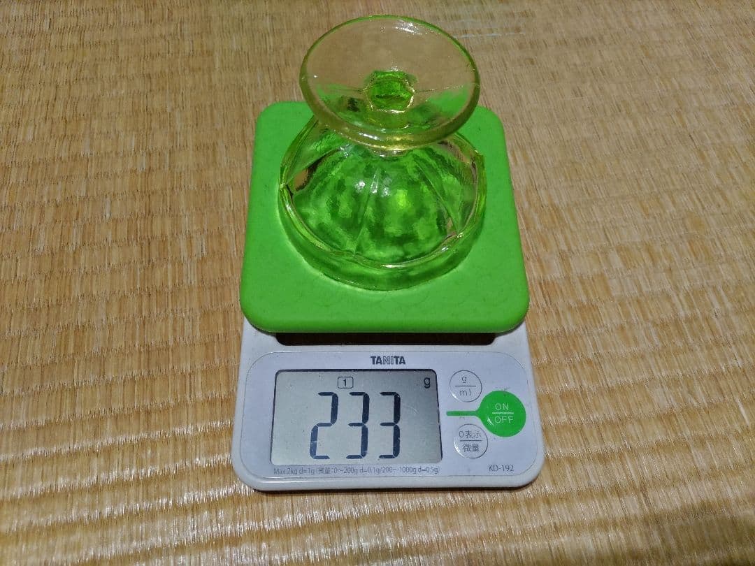 氷コップ　プレスガラス　美品　233g　無傷　ウランガラス