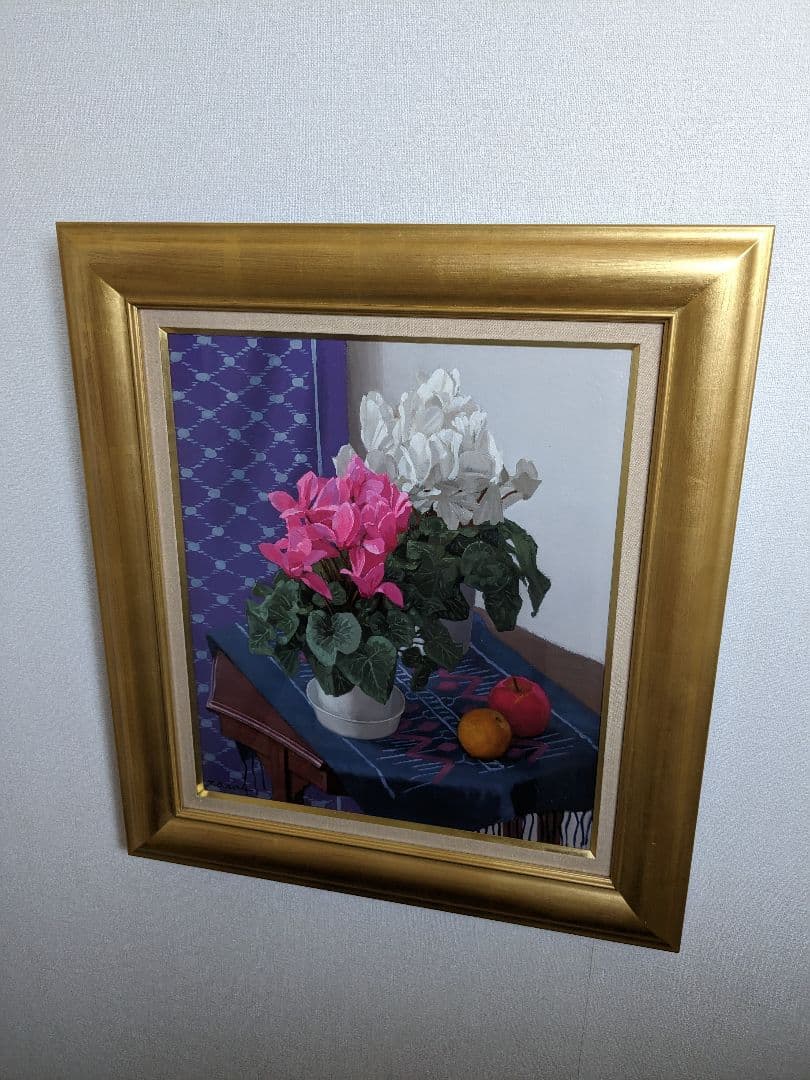 【真　作】新井隆、『紅白のシクラメン』、油彩10号、サイン有、黄袋、差し箱付