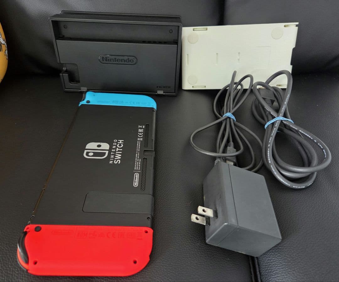 阿*忍様 Nintendo Switch バッテリー強化型モデル 本体と付属品の