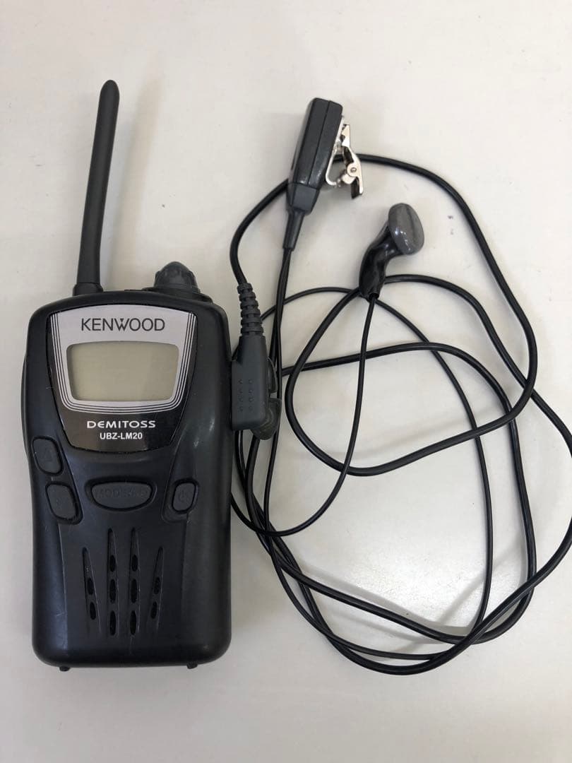 KENWOOD UBZ-LM20 トランシーバー 4台セット　イヤホン付き