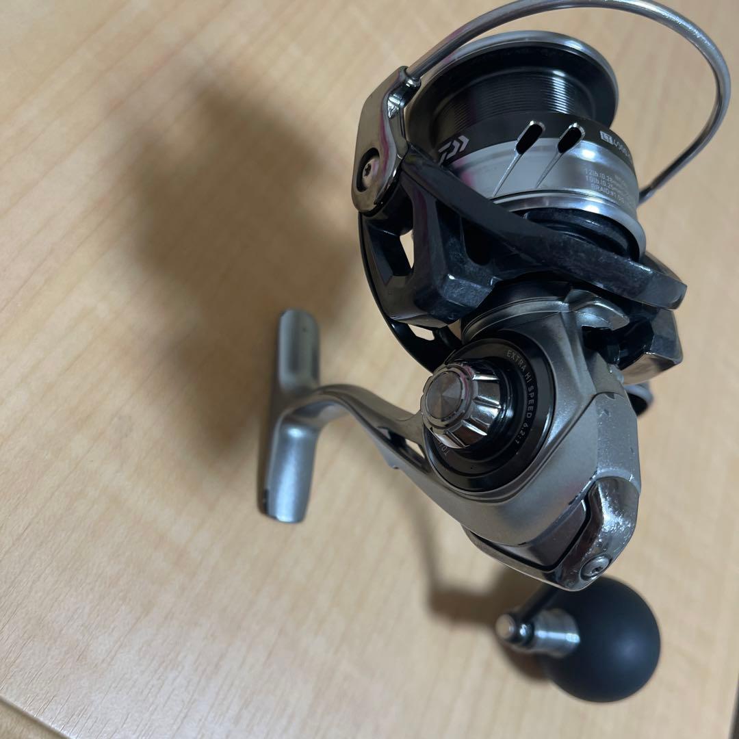 リール Cadia Lt4000CXH