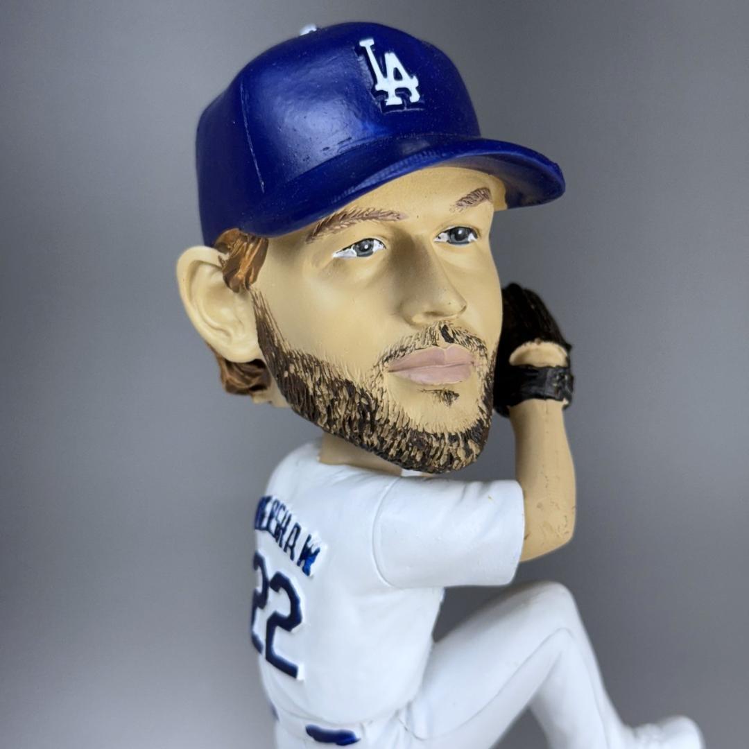 新品 クレイトン・カーショウ ボブルヘッド フィギュア ドジャース MVP