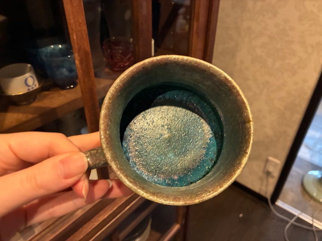 信楽焼　青緑とクリーム色の陶器マグカップ　藤原純