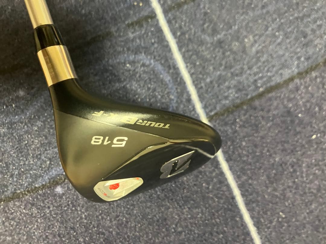 ブリヂストン　B2 FW5番　　18°
