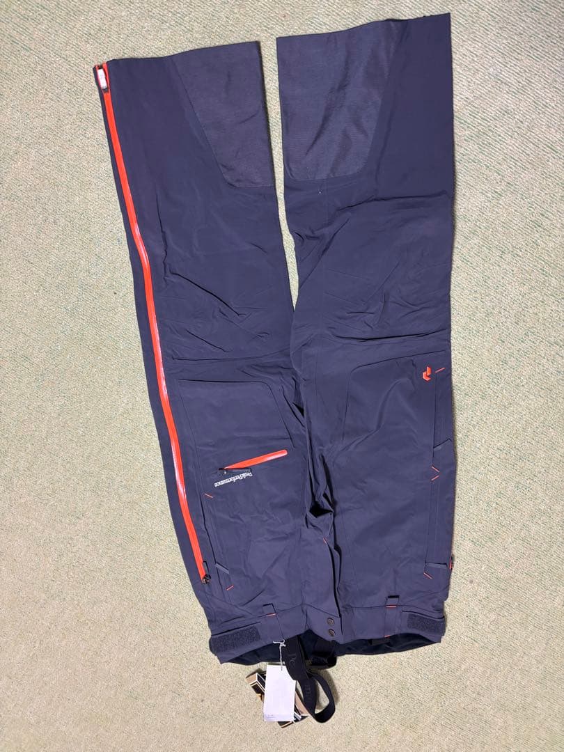 ピークパフォーマンス　GORE-TEX サイズM 最終値下げ