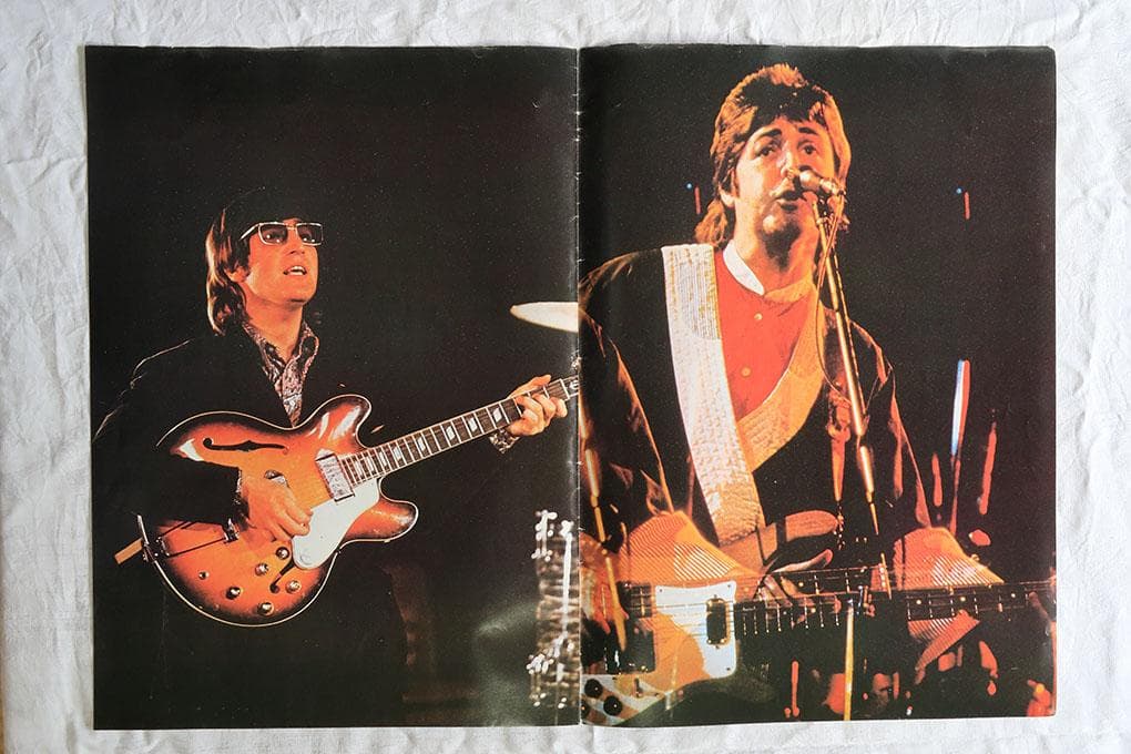 ビートルズ ジャイアント スクラップブック