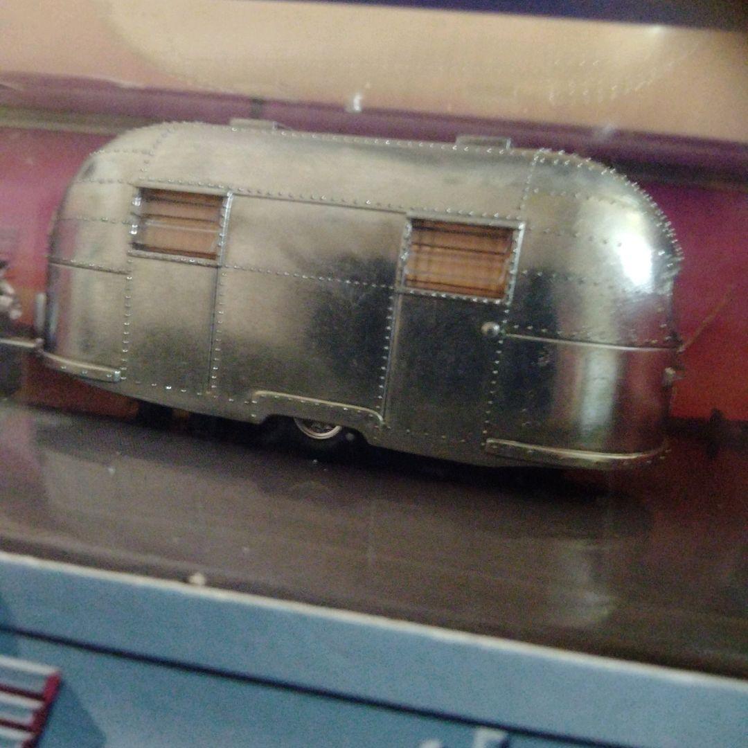 ✦希少✦未開封✦ホットウィール エアストリーム キャデラックワゴン