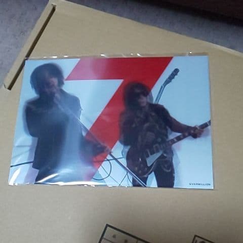 B'z  COMPLETE   SINGLEBoXとカード4枚セット