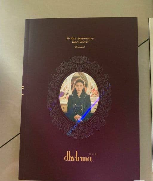 IU  10th Anniversary dlwlrma ライブコンサートDVD