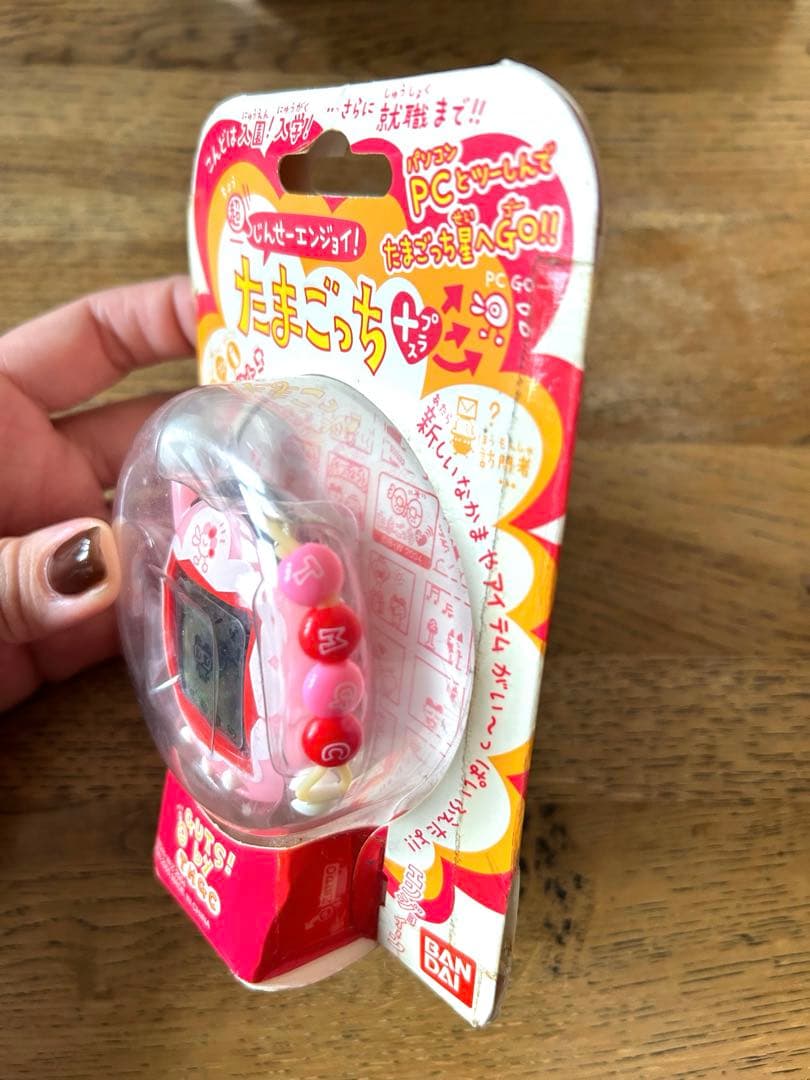 新品未開封★超じんせーエンジョイ！ たまごっちプラス フリルぴんく エンたま