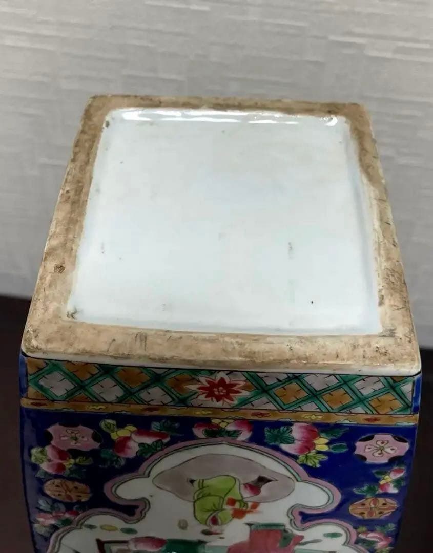 中国 粉彩 色絵 花鳥人物図 双耳四方瓶 古玩 古美術