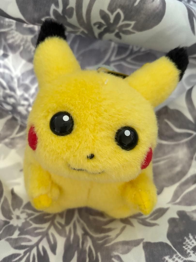 ピカチュウ TOMY 初代　ぬいぐるみ　タグ付き