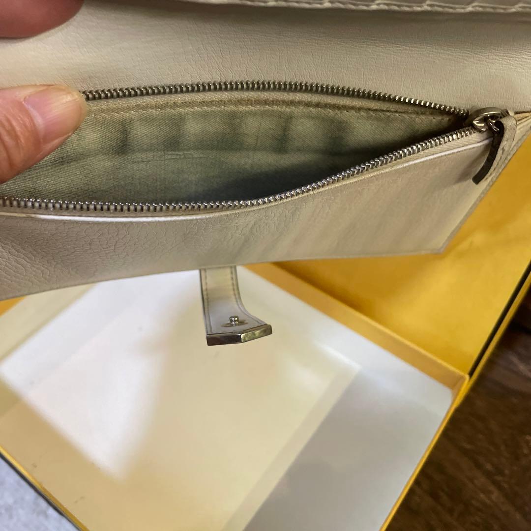 FENDI財布