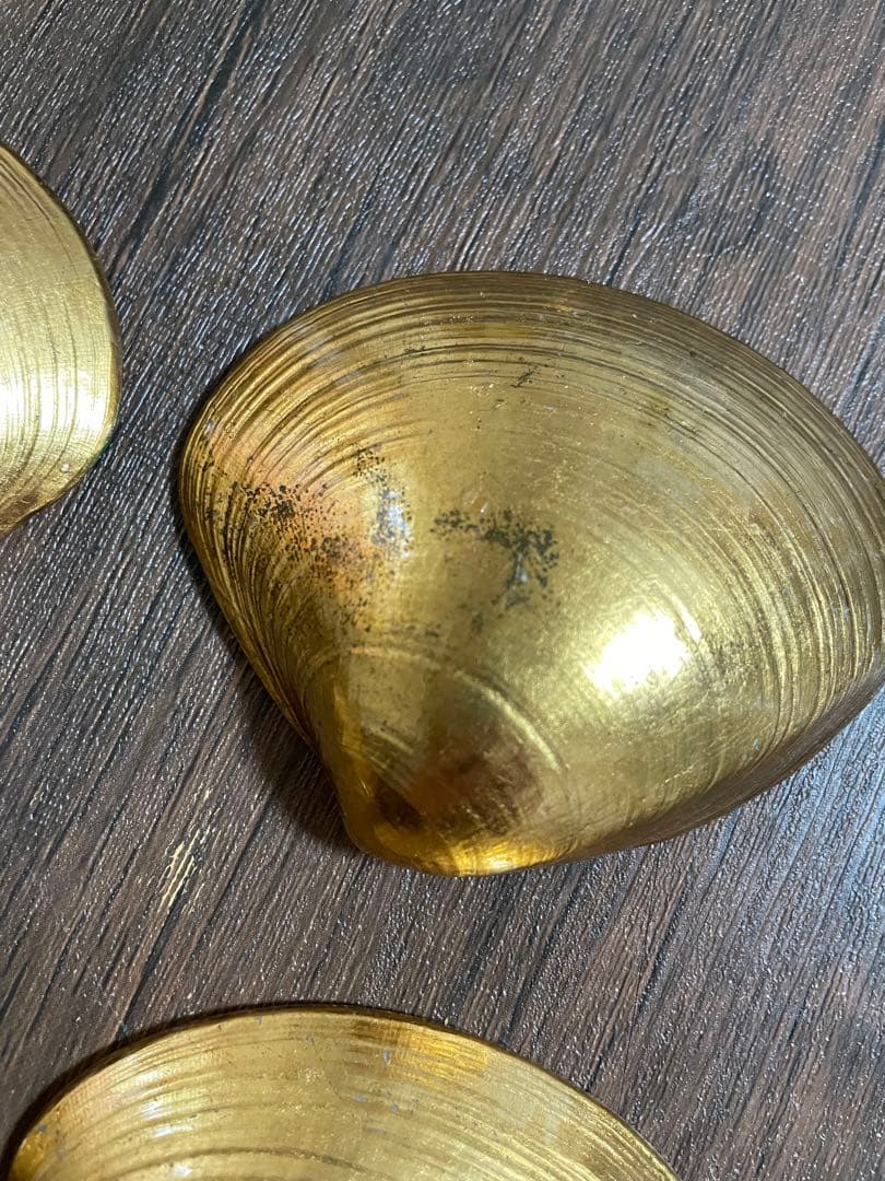 源氏物語　貝合わせ 蛤香合 天然蛤貝 金箔工芸品　源氏絵