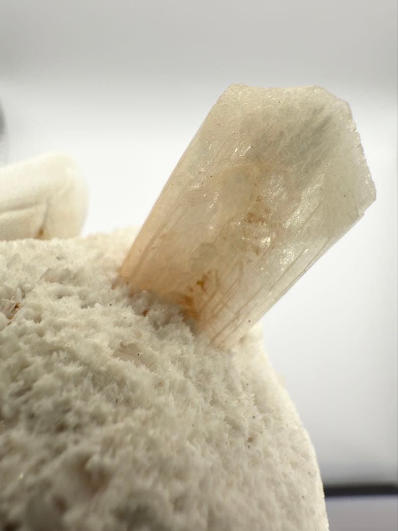 『雪見だいふく』モルデナイト　モルデン沸石　原石　鉱物標本　天然石