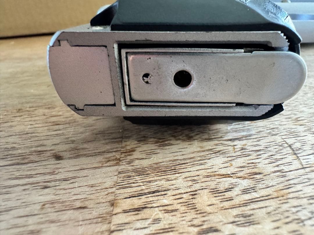 WA ウエスタンアームズ　V10　ガスブローバック　中古　ジャンク扱い