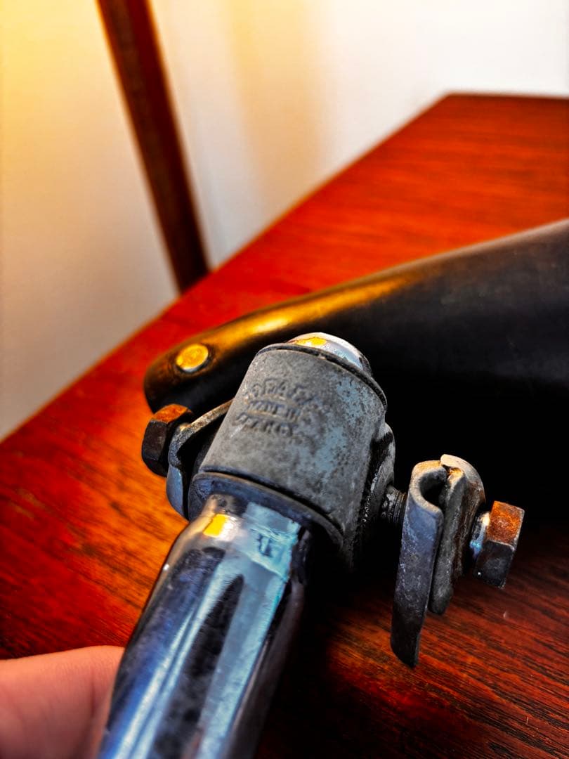 IDEALE 70 レザーサドル 1960年代