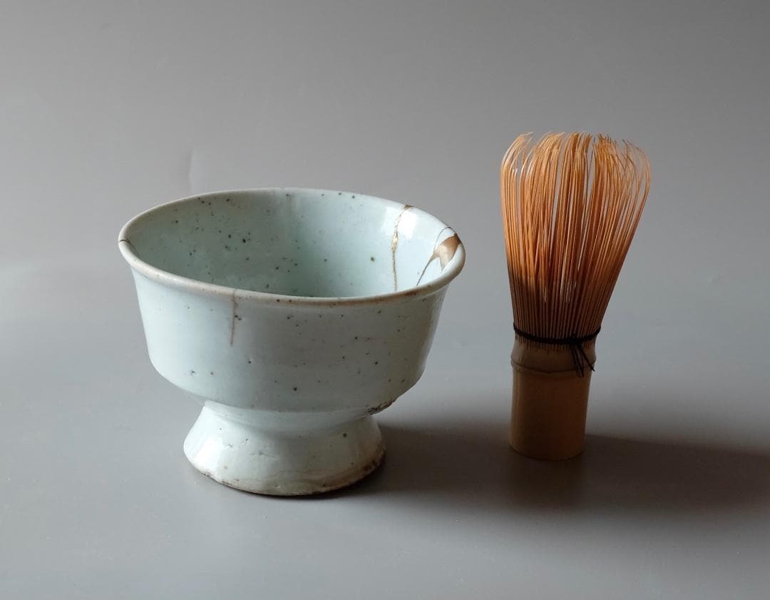 ☆李朝：白磁の祭器