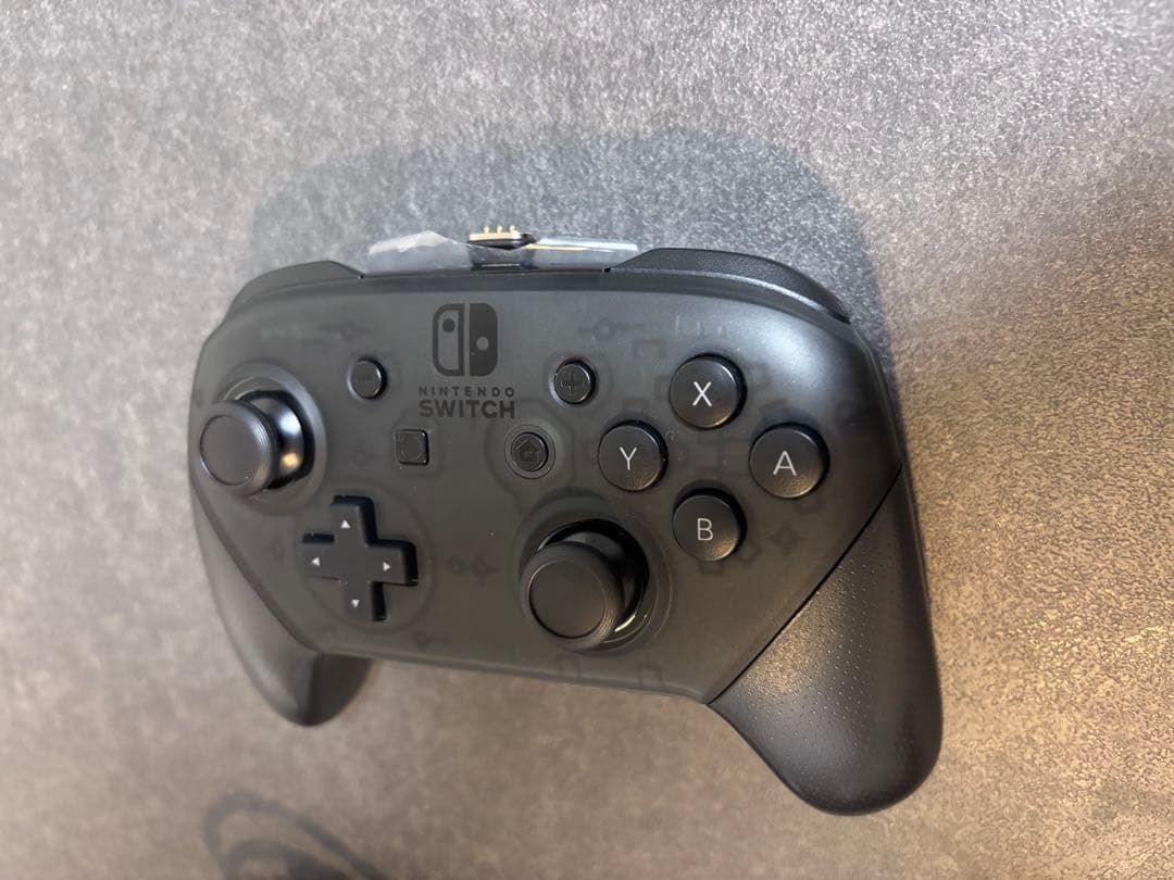 【美品】【即発送】Nintendo Switch 本体　プロコン　チャージャー付