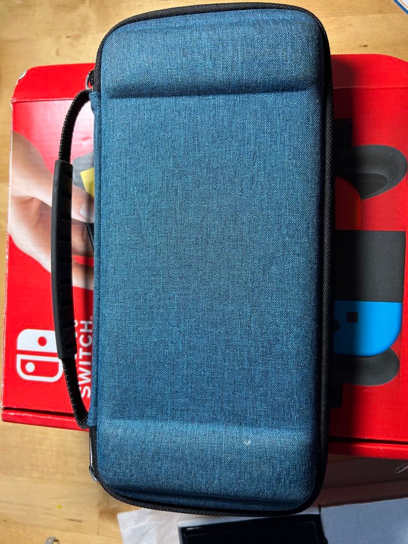 Nintendo Switch 有線ELモデル コントローラー