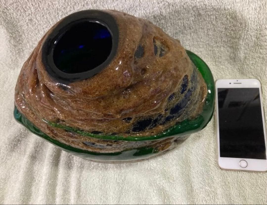 稲嶺盛吉　茶泡大花瓶