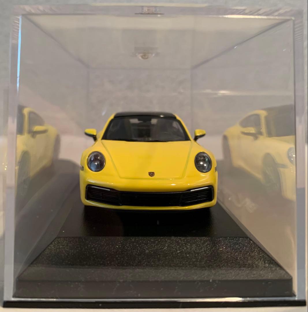 ポルシェ特注1/43 Porsche 911 (992)Carrera 4S