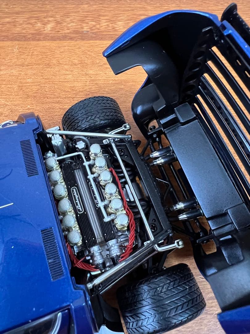 No560 ミニカー1/18 箱ありLamborghini JOTA SVR