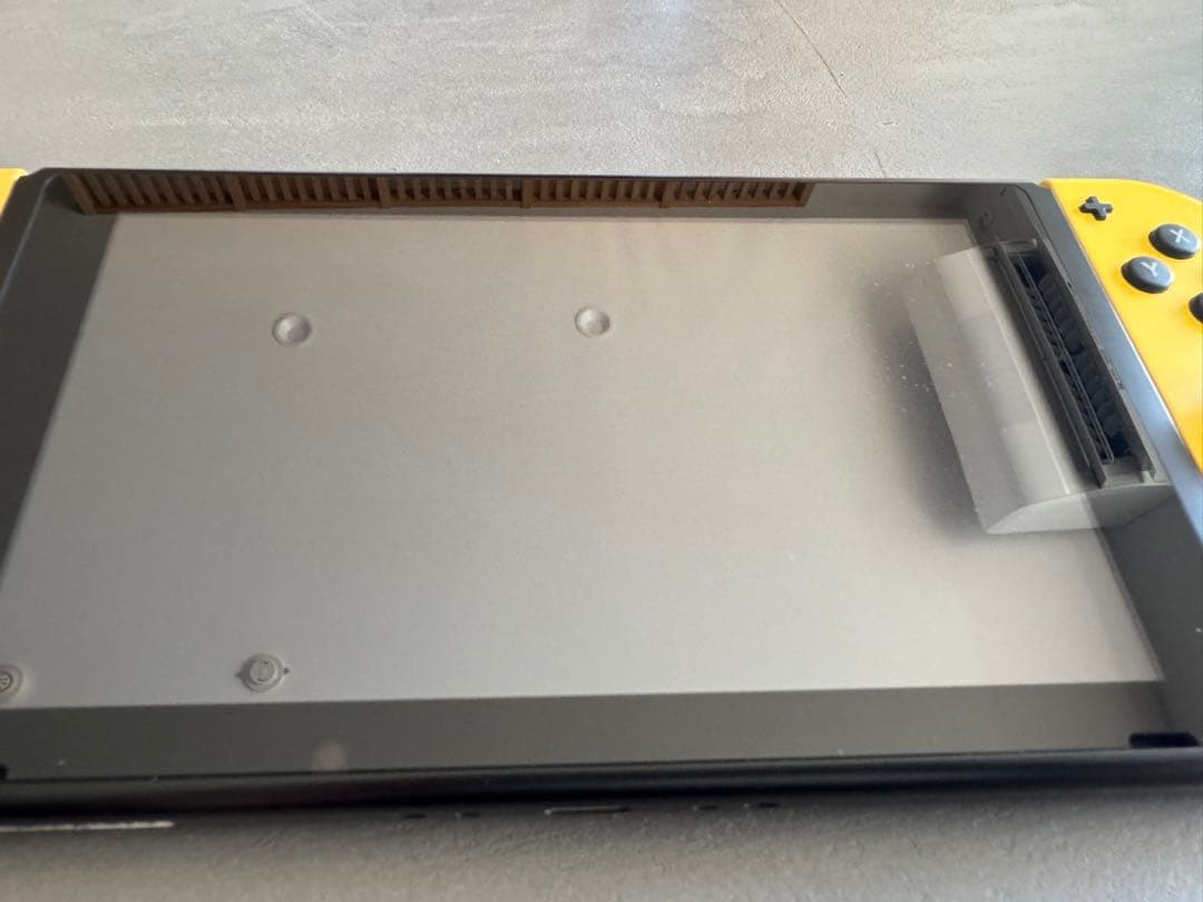 【美品】NintendoSwitchポケモンlet's go ピカチュウ本体