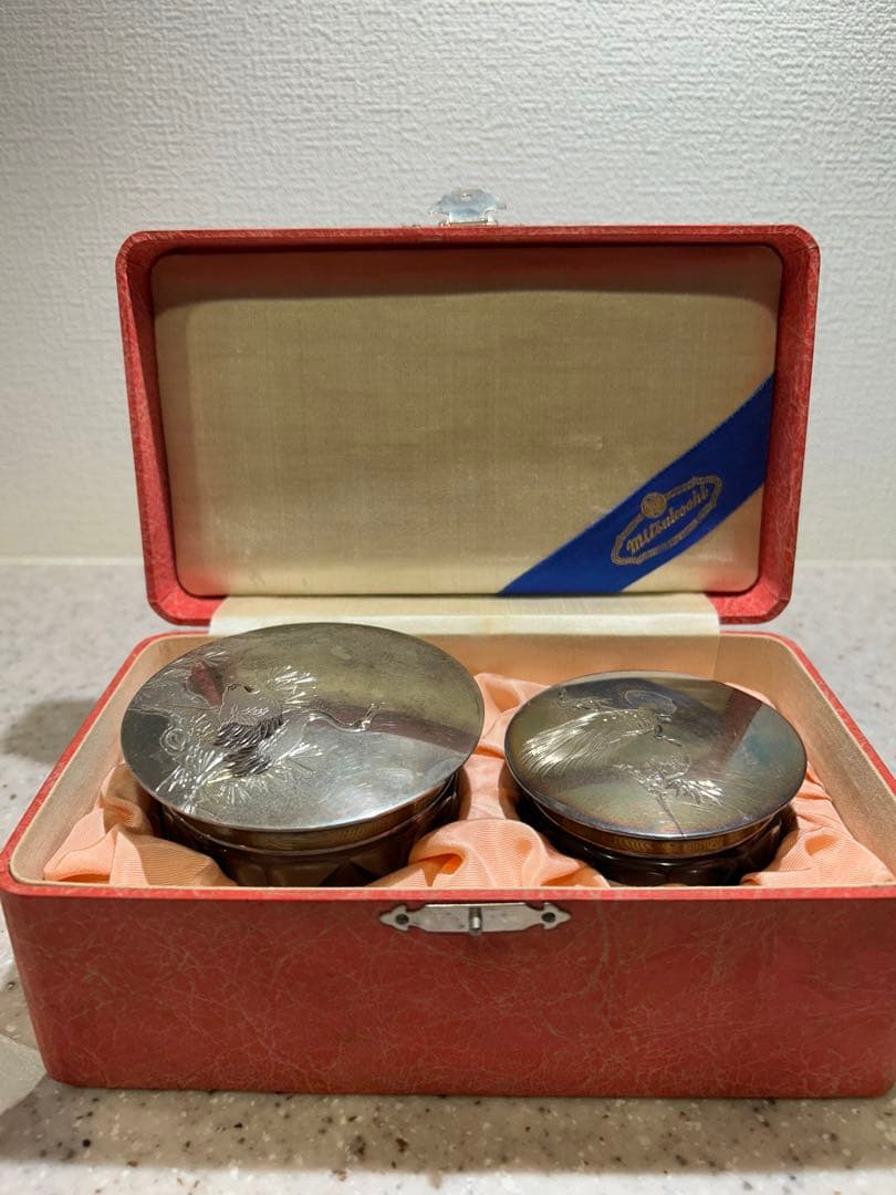 昭和レトロ　アンティーク切り子紫ガラスと銀色の蓋のセット三越