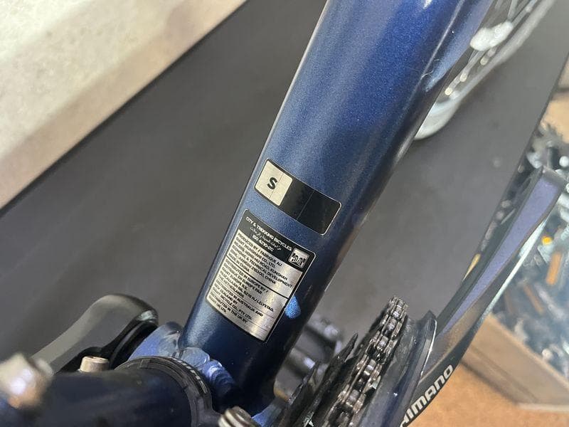 GIANT　GRAVIER ジャイアント　サイズS 27.5インチ ブルー