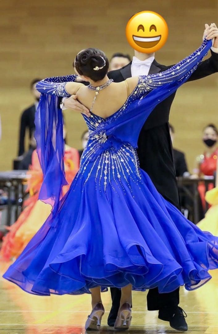 青スワロフスキードレス