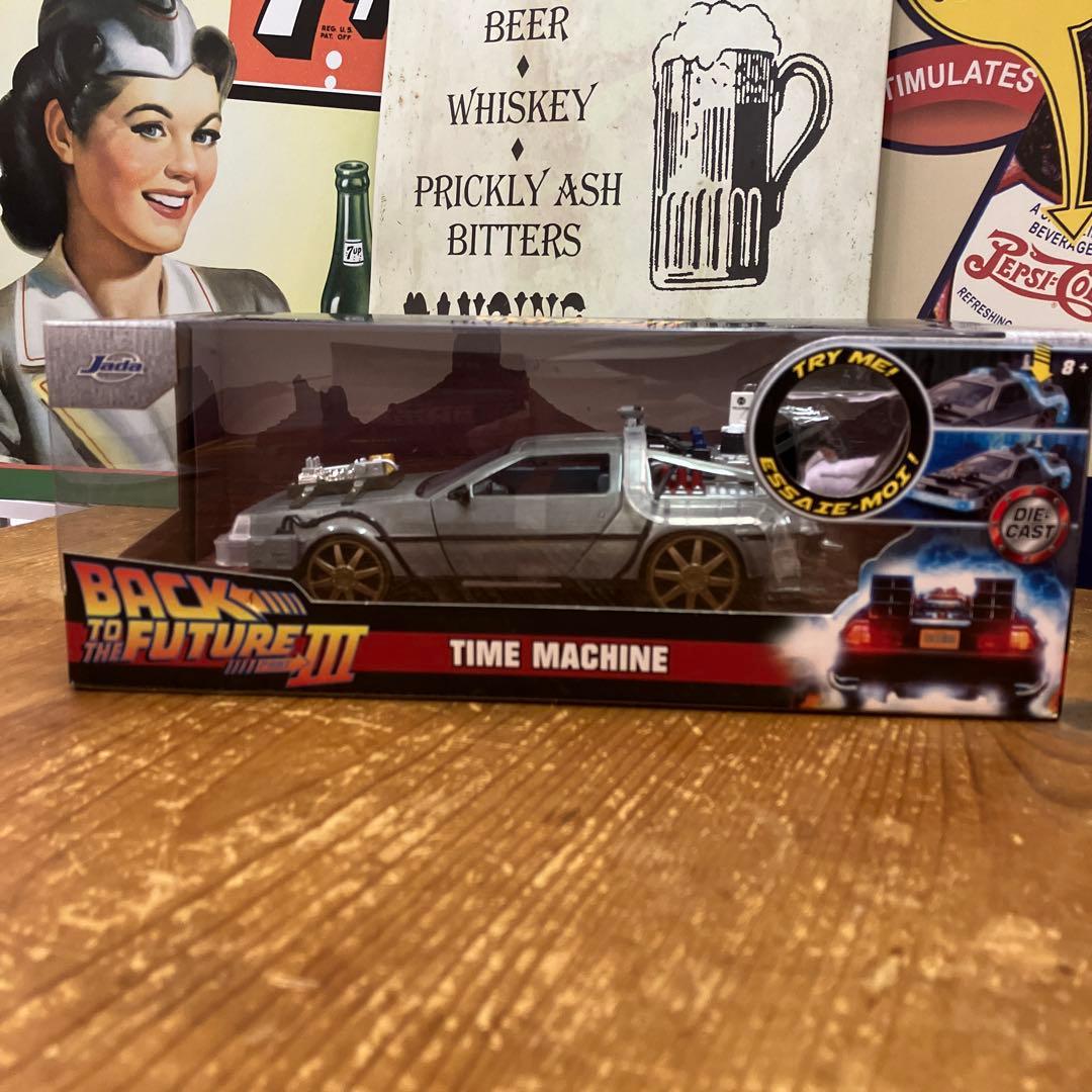 デロリアン バック・トゥ・ザ・フューチャー パート1、パート2、パート3 セット