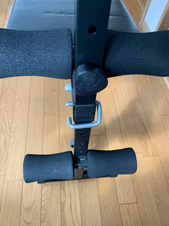 ベンチ 腹筋