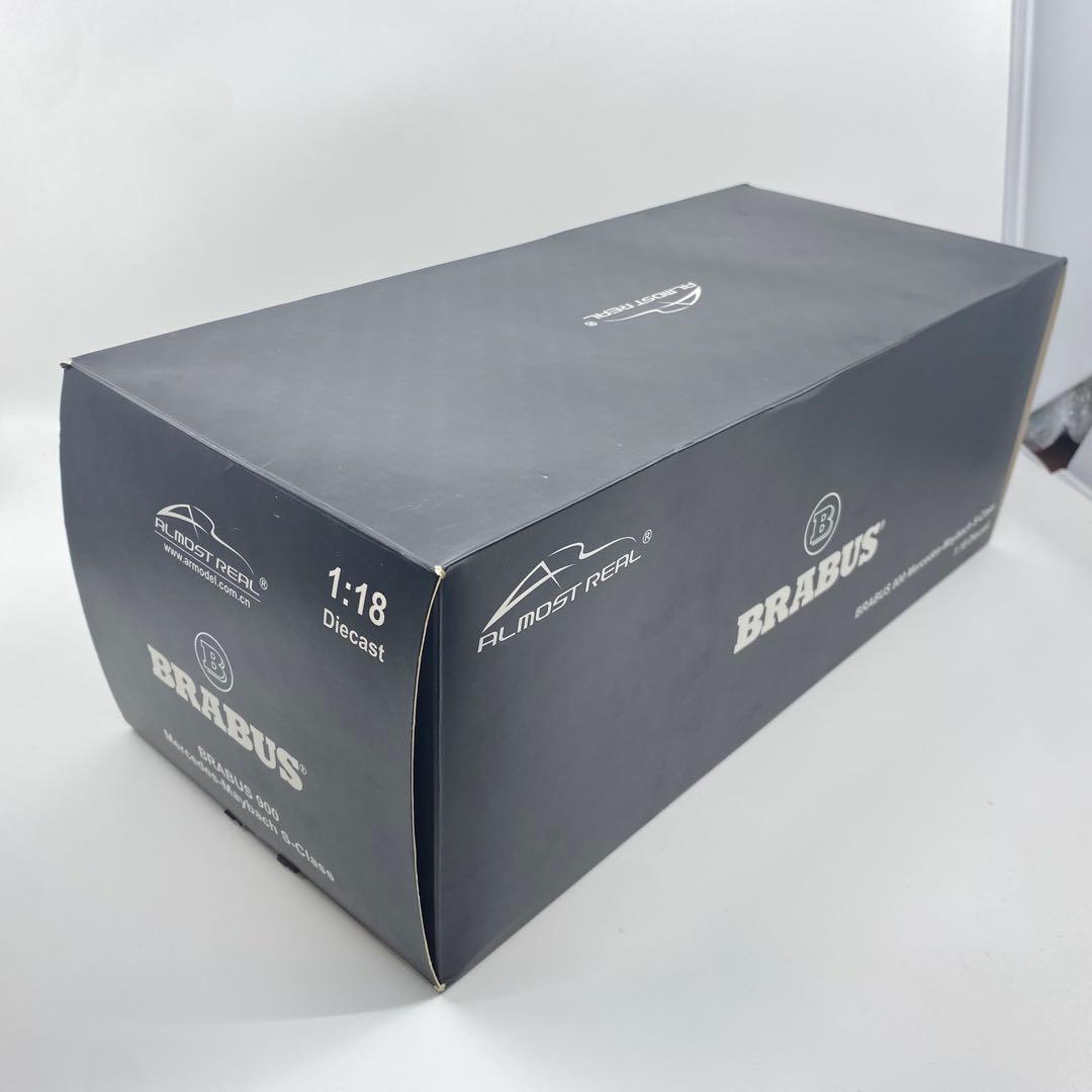 1/18 メルセデスマイバッハ BRABUS 900 Almost Real
