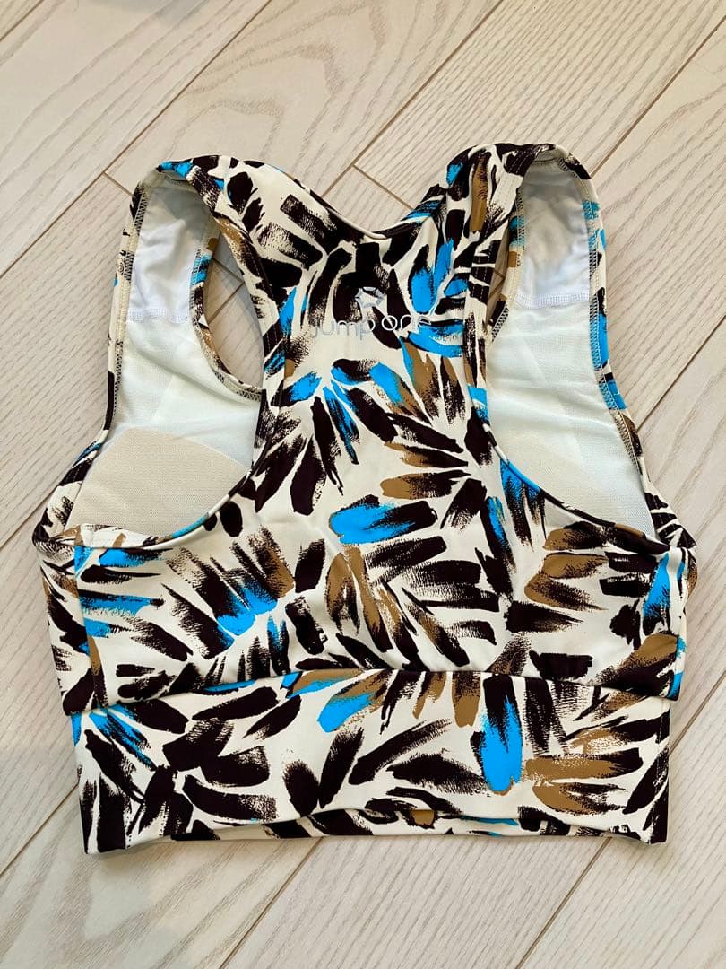 【美品】jumpone ジャンプワン ボタニカル ブラトップ・レギンスセット