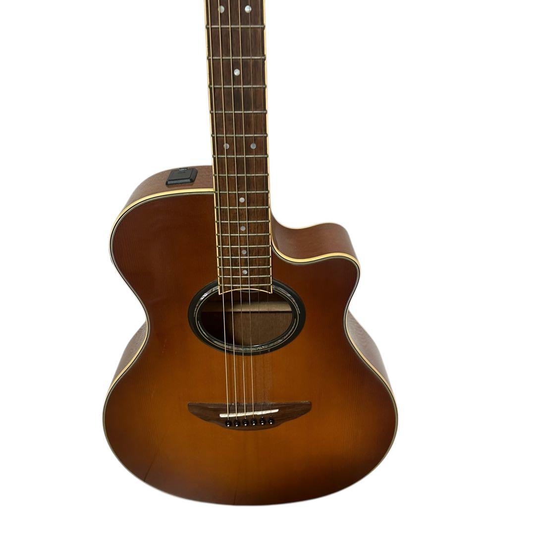 酒楽亭 冬弥⭐️ ヤマハAPX700 エレアコ ナチュラル色　ケース付き