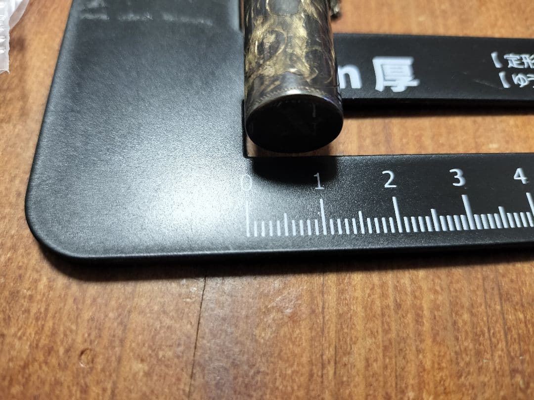 仁丹ケース 　小物入れ　銀製 アンティーク ヴィンテージ　925　工芸品　日本