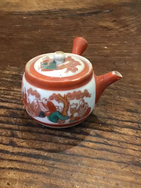 越中丸山焼　赤絵茶唐人画急須　江戸時代　九谷焼派生窯